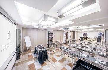 Majestic Plaza Hotel Prague | Prague | Galleria 36